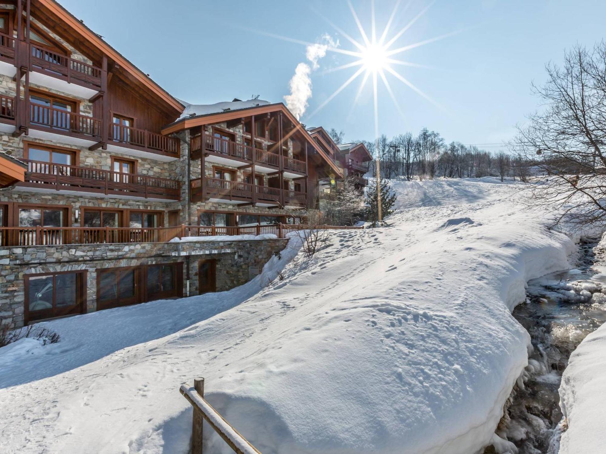 Appartement Renove Avec Terrasse, Piscine, Spa Et Parking - Saint Martin De Belleville - Fr-1-461-9 Exterior foto